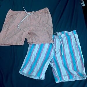 Forever 21 they are a size Medium and XL